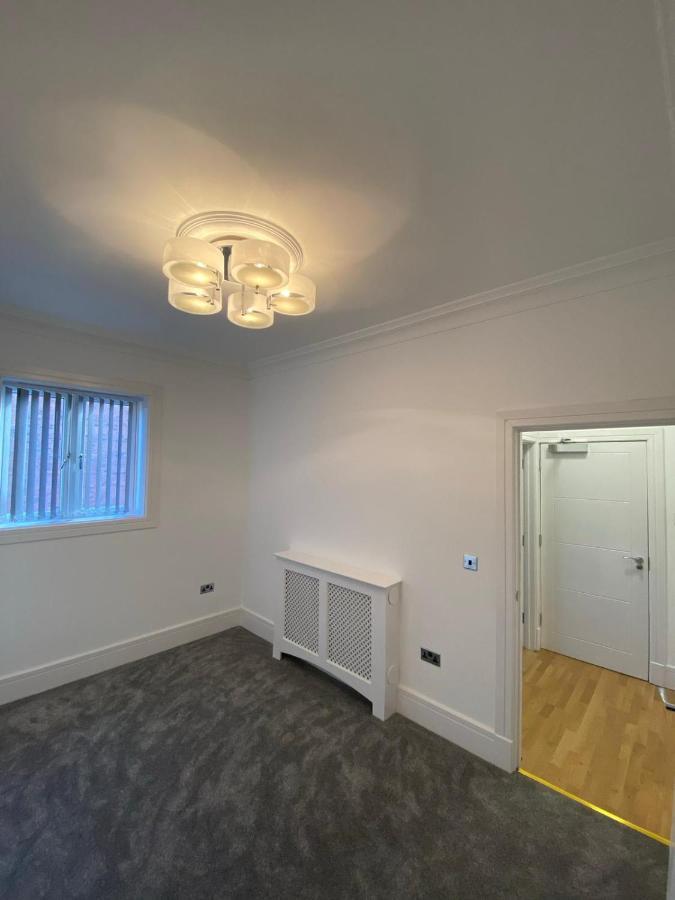 Luxury Apartment Apt5 Wolverhampton Exteriör bild
