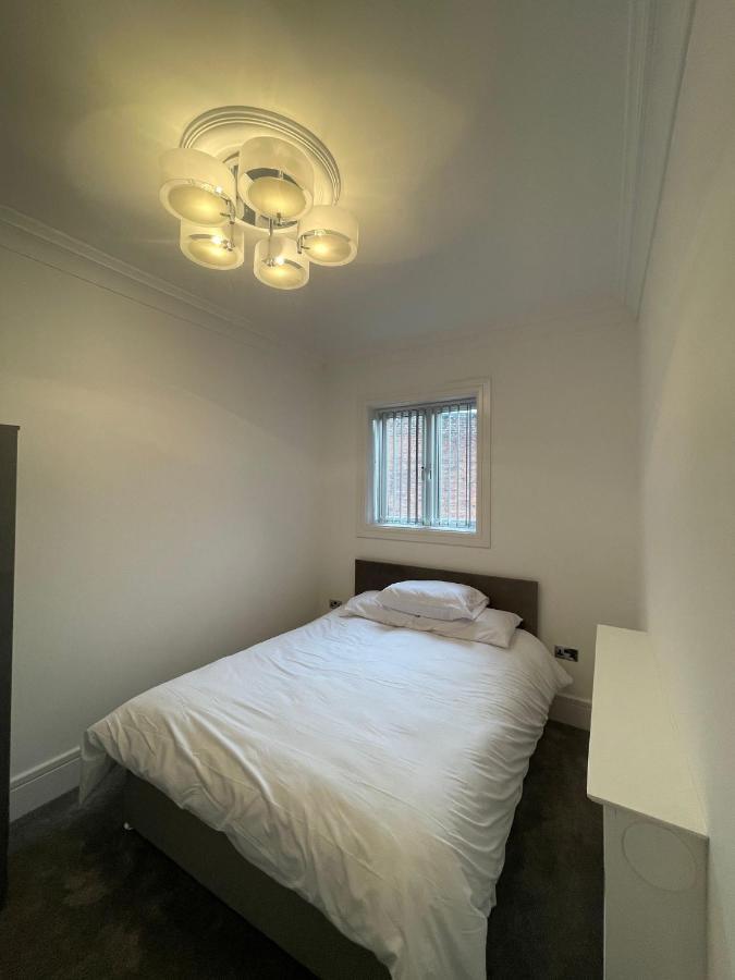 Luxury Apartment Apt5 Wolverhampton Exteriör bild
